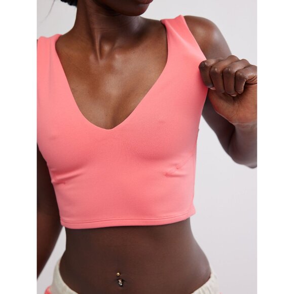 🆕 FP MOVEMENT Never Better Crop Cami / Hibiscus - Picture 8 of 10